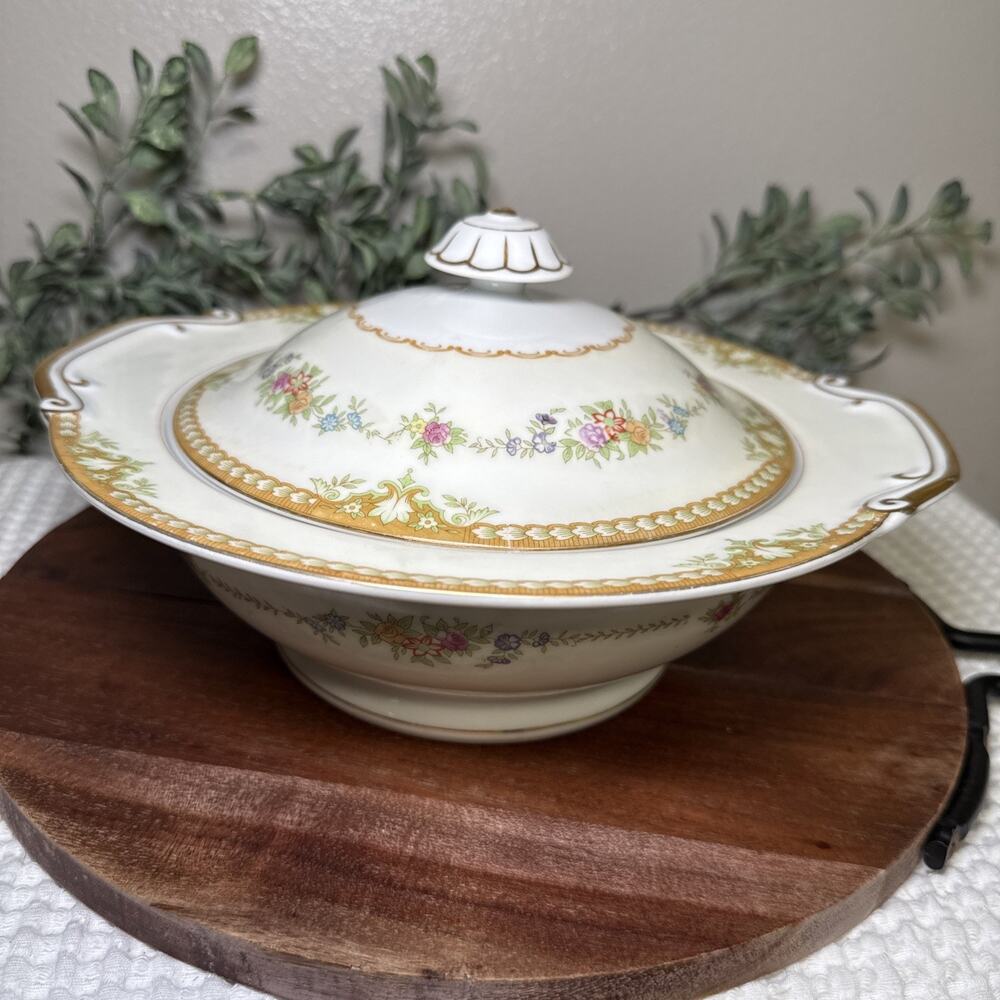 Imperial China Japan Covered Vegetable Bowl Tureen Floral Gold Serving Dish Vtg